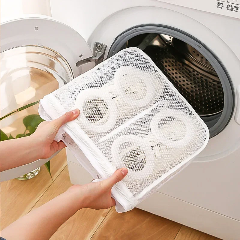 Mesh Shoe Washing Bag – Machine Wash Laundry Protector for Trainers & Sneakers
